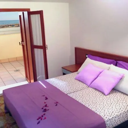 Apartamento Bright Two Floor Near The *